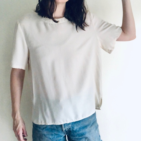 Vintage cream silk short sleeve blouse - Picture 4 of 12
